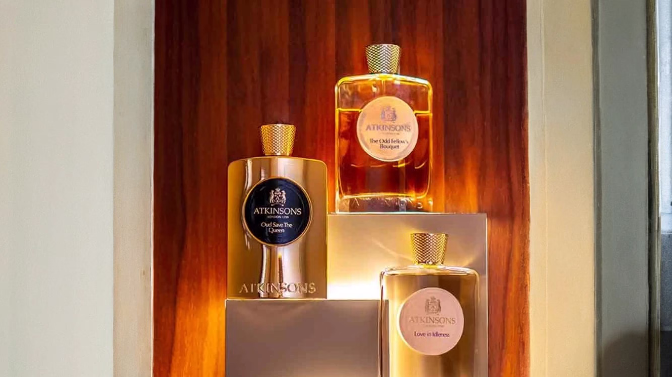 معرفی اسانس عطر زنانه عود سیو د کویین اتکینسونز