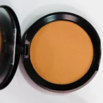 رژگونه دو کاره و هایلایتر گیاهی رمی رز R-318