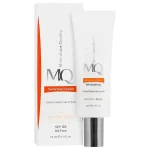 کرم ضد آفتاب فاقد چربی بژ طبیعی SPF50 ام کیو